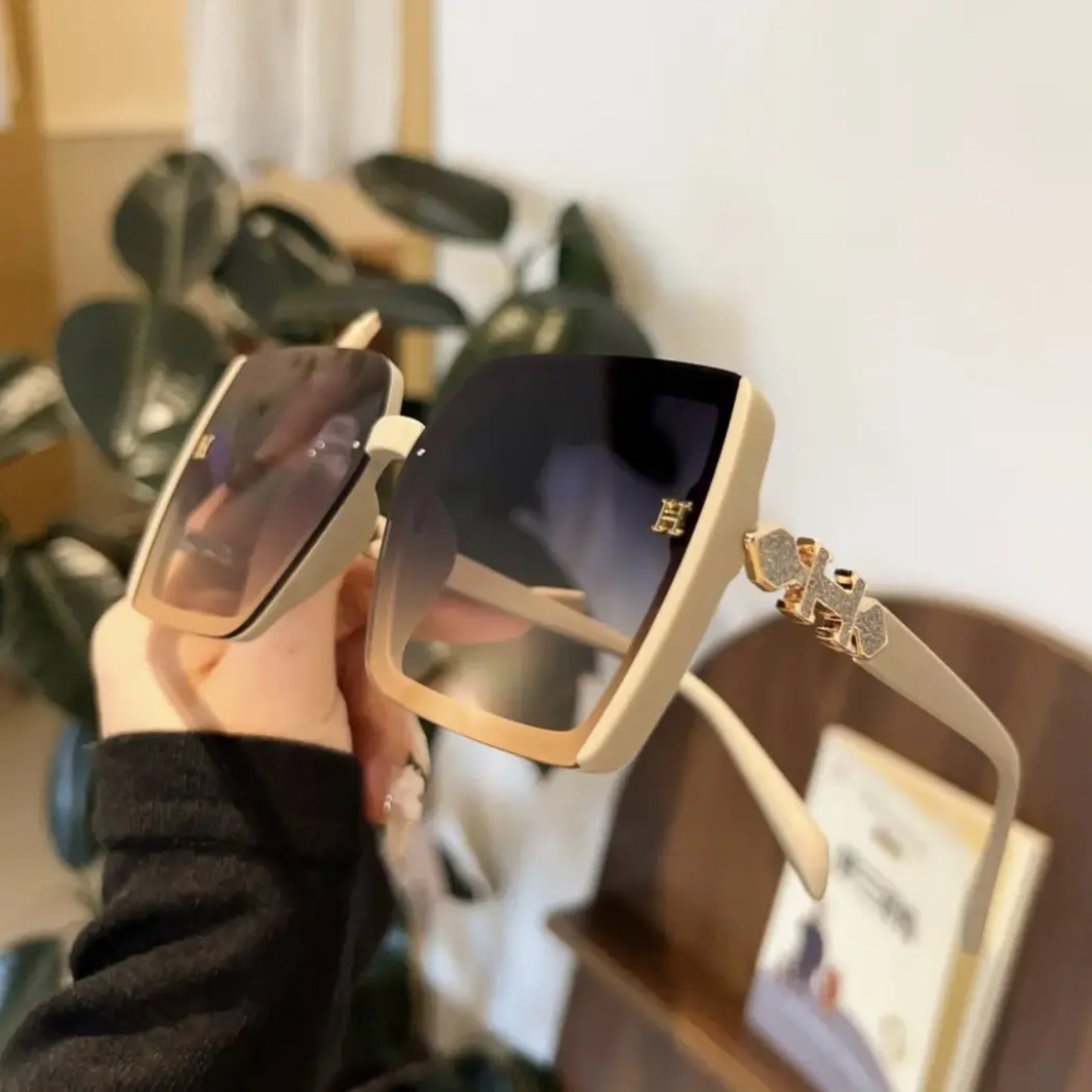Lunettes Carrées de Luxe – Style Chic et Moderne