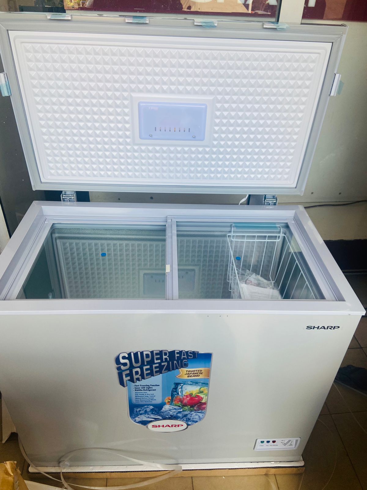 Congélateur SHARP 320XL - 230L | Super Fast Freezing