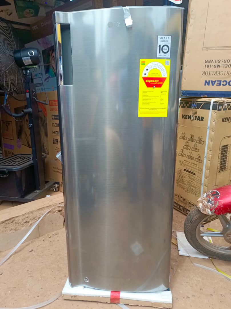 Congélateur Vertical LG 304L – Puissant et Élégant !
