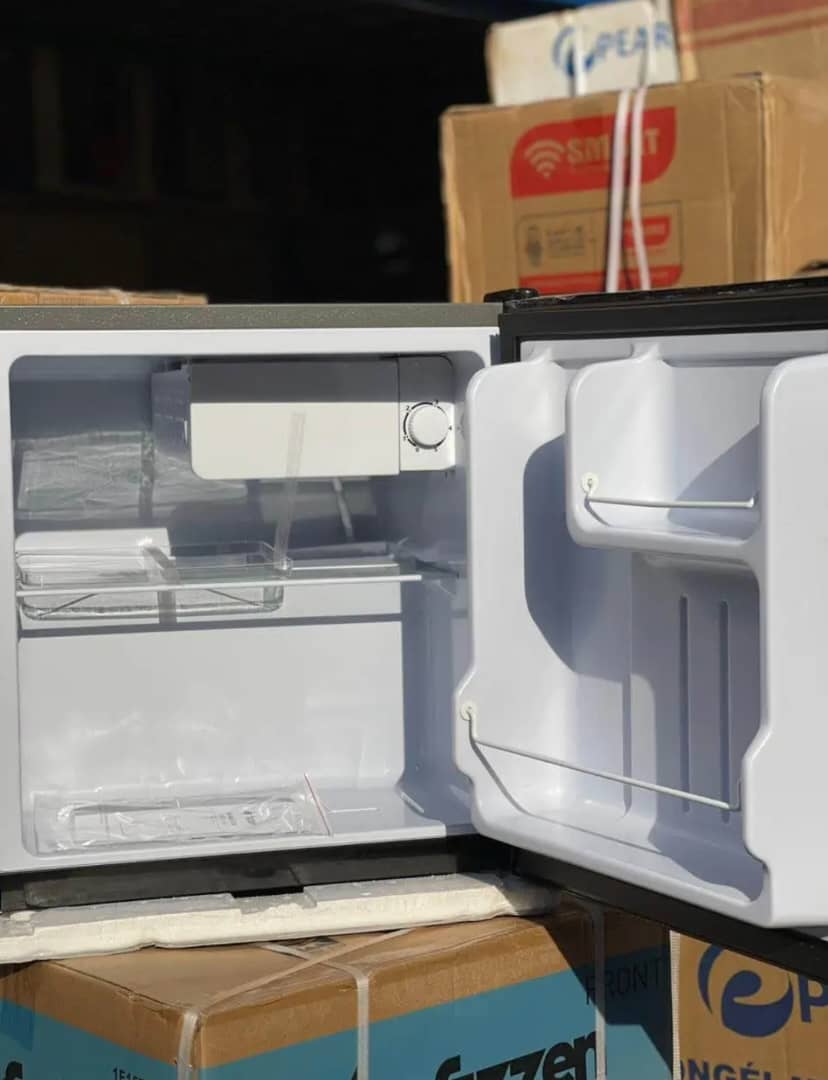 Réfrigérateur Fizzzen 60 Litres – Compact, Économique et Efficace